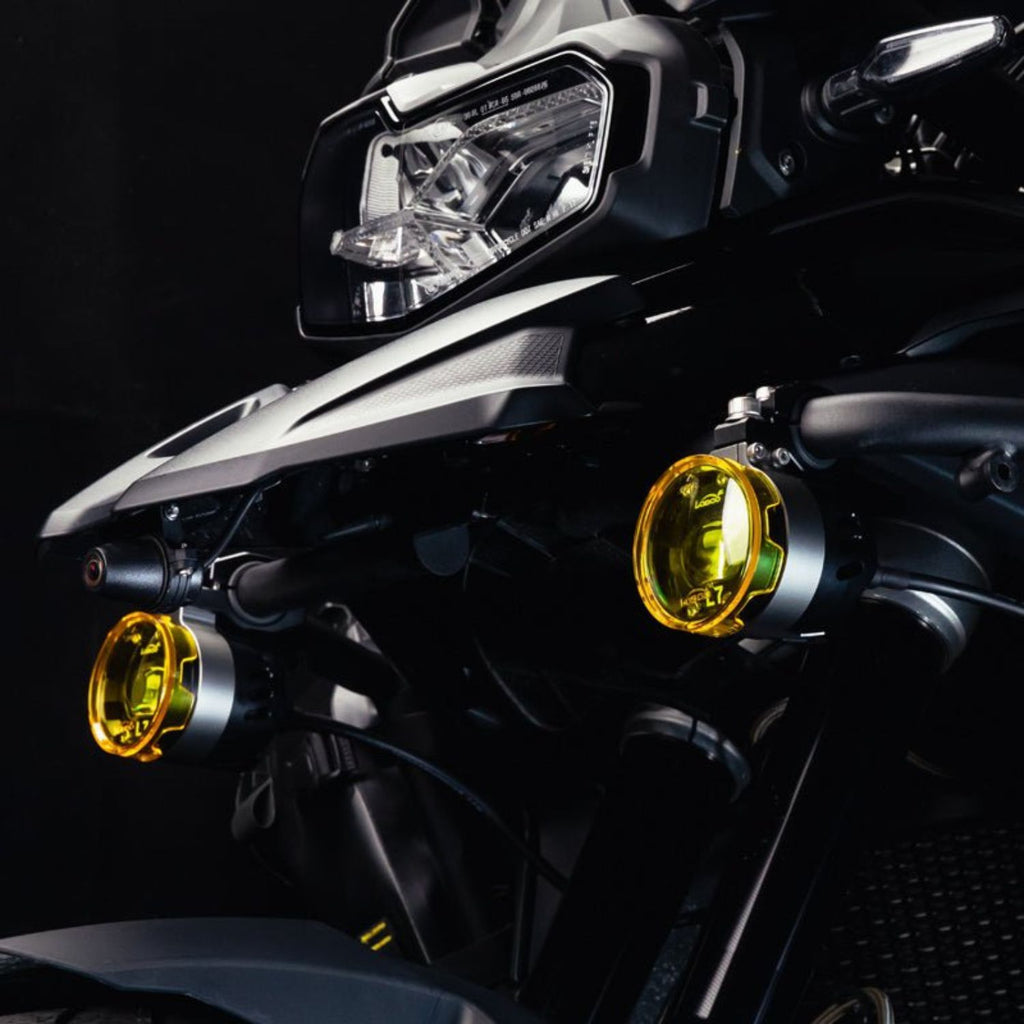 Loboo L75 auxiliary lights, yellow round lenses on black housings near the headlight
