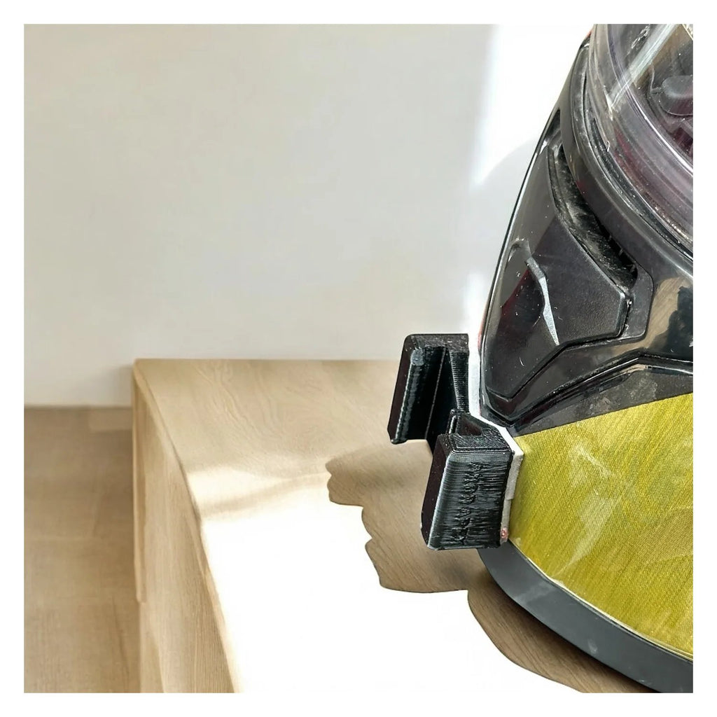 Motovibe chin mount fitted to a full face helmet